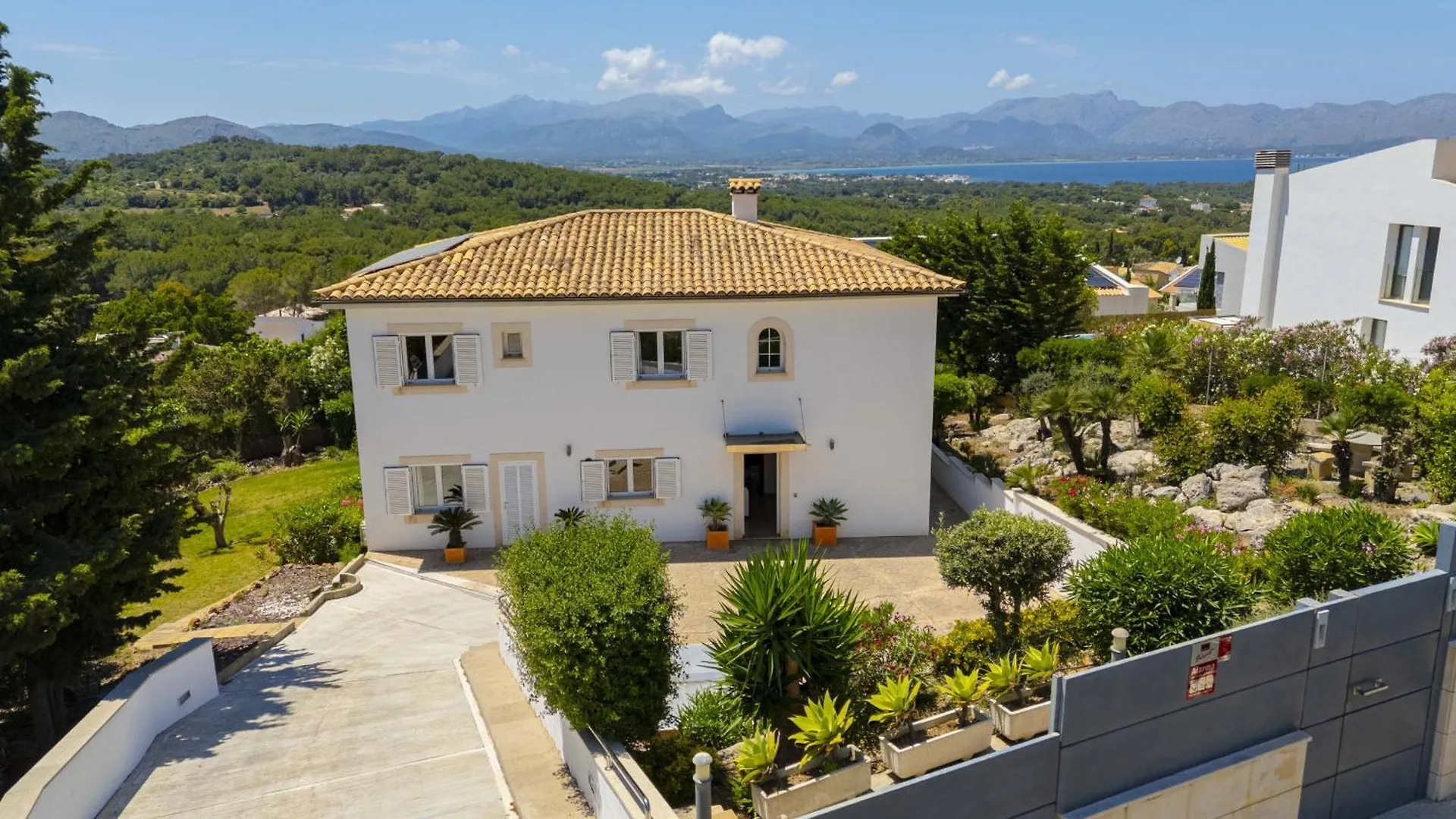 Villa Heura 18 Alcudia  Spain
